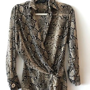 Zara snakeskin shirt/ blouse L